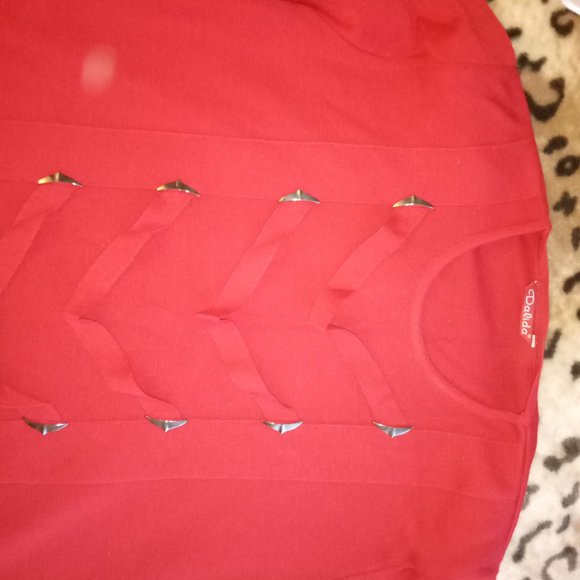 GUESS Dalida Red Sweater- Statement Piece size XL - Picture 2 of 4